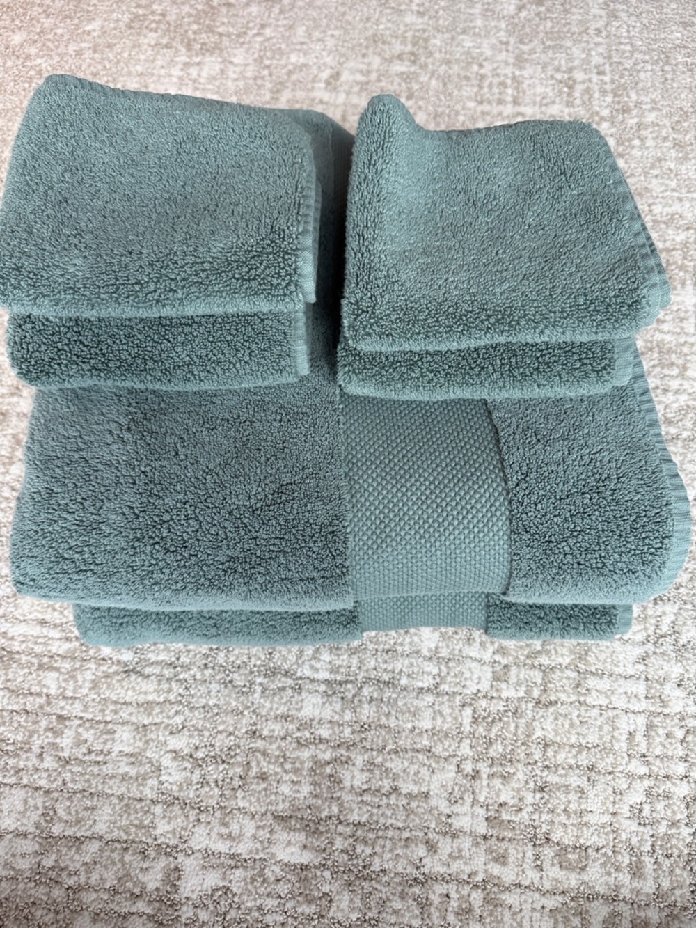 Plush Sage Green Bath Towel Set - Brand